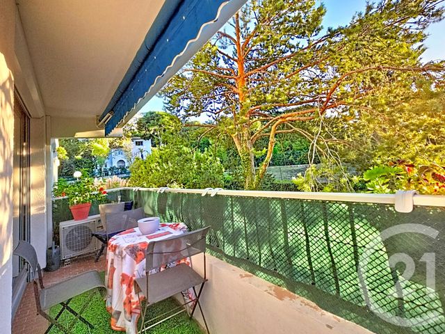 Appartement T3 à vendre - 3 pièces - 65.15 m2 - MARSEILLE - 13008 - PROVENCE-ALPES-COTE-D-AZUR - Century 21 Can Transactions