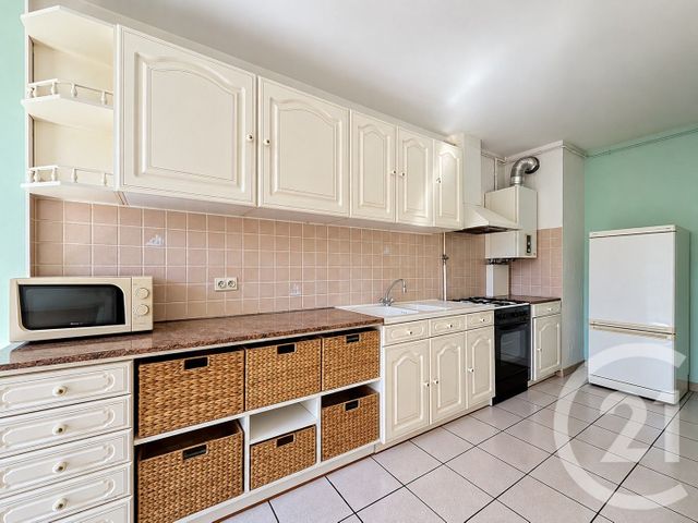 Appartement T3 à vendre - 3 pièces - 69.02 m2 - MARSEILLE - 13009 - PROVENCE-ALPES-COTE-D-AZUR - Century 21 Can Transactions