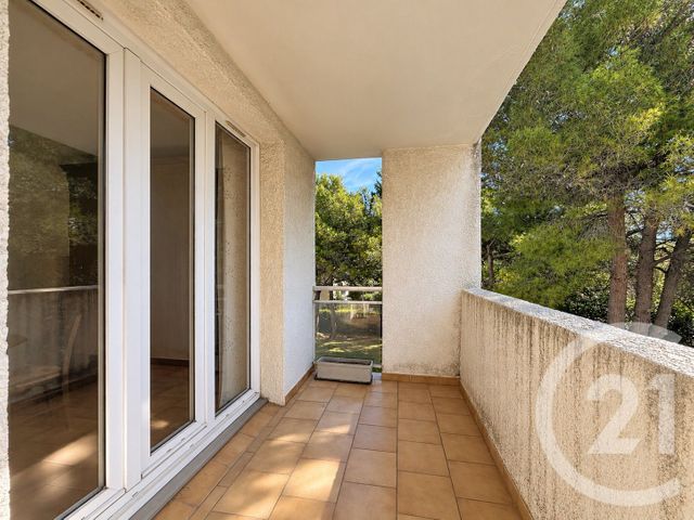 Appartement T3 à vendre - 3 pièces - 69.02 m2 - MARSEILLE - 13009 - PROVENCE-ALPES-COTE-D-AZUR - Century 21 Can Transactions