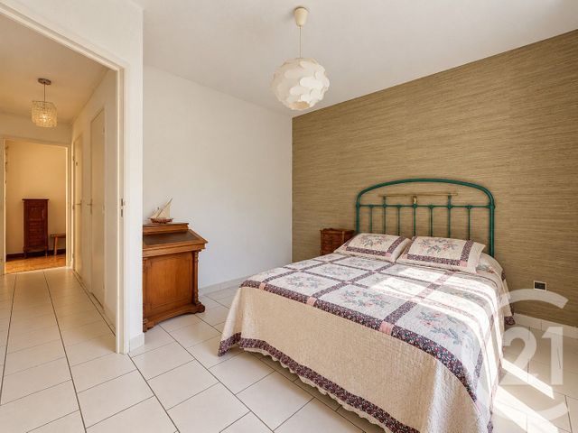 Appartement T3 à vendre - 3 pièces - 69.02 m2 - MARSEILLE - 13009 - PROVENCE-ALPES-COTE-D-AZUR - Century 21 Can Transactions