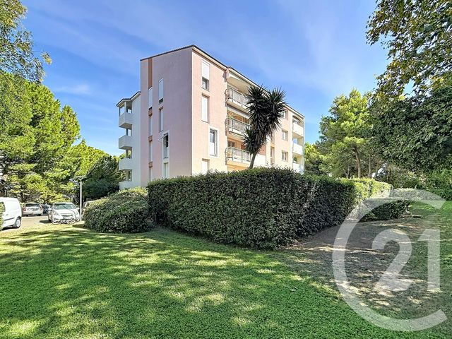 Appartement T3 à vendre - 3 pièces - 69.02 m2 - MARSEILLE - 13009 - PROVENCE-ALPES-COTE-D-AZUR - Century 21 Can Transactions