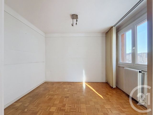 Appartement F4 à vendre - 4 pièces - 78.0 m2 - MARSEILLE - 13002 - PROVENCE-ALPES-COTE-D-AZUR - Century 21 Can Transactions
