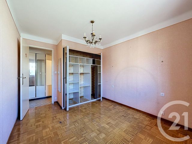 Appartement F4 à vendre - 4 pièces - 78.0 m2 - MARSEILLE - 13002 - PROVENCE-ALPES-COTE-D-AZUR - Century 21 Can Transactions