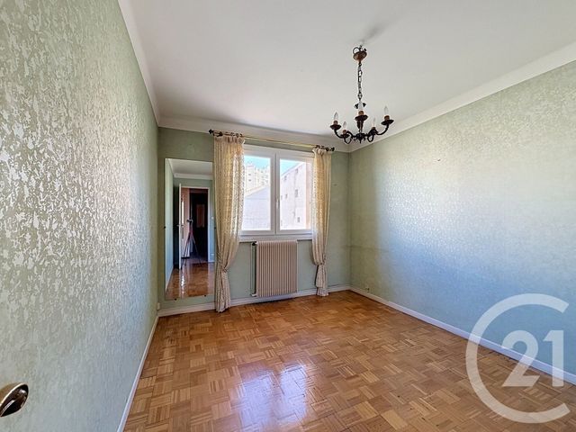 Appartement F4 à vendre - 4 pièces - 78.0 m2 - MARSEILLE - 13002 - PROVENCE-ALPES-COTE-D-AZUR - Century 21 Can Transactions