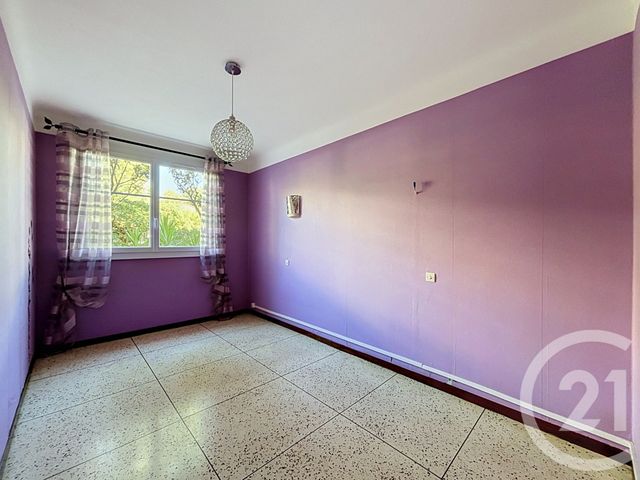 Appartement à louer - 2 pièces - 57.12 m2 - MARSEILLE - 13009 - PROVENCE-ALPES-COTE-D-AZUR - Century 21 Can Transactions