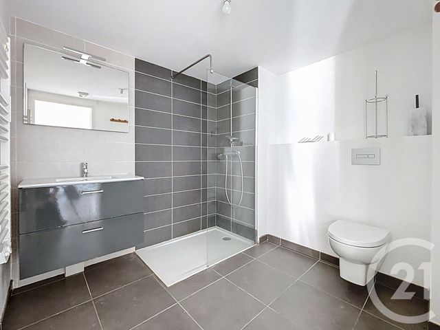 Appartement à louer - 2 pièces - 35.47 m2 - MARSEILLE - 13009 - PROVENCE-ALPES-COTE-D-AZUR - Century 21 Can Transactions
