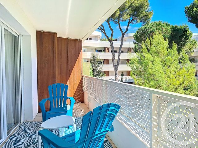 Appartement T2 à louer - 2 pièces - 39.2 m2 - MARSEILLE - 13009 - PROVENCE-ALPES-COTE-D-AZUR - Century 21 Can Transactions