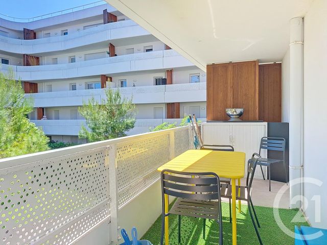 Appartement T2 à louer - 2 pièces - 39.2 m2 - MARSEILLE - 13009 - PROVENCE-ALPES-COTE-D-AZUR - Century 21 Can Transactions