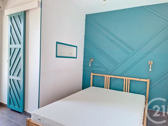 Appartement T2 à louer - 2 pièces - 39.2 m2 - MARSEILLE - 13009 - PROVENCE-ALPES-COTE-D-AZUR - Century 21 Can Transactions