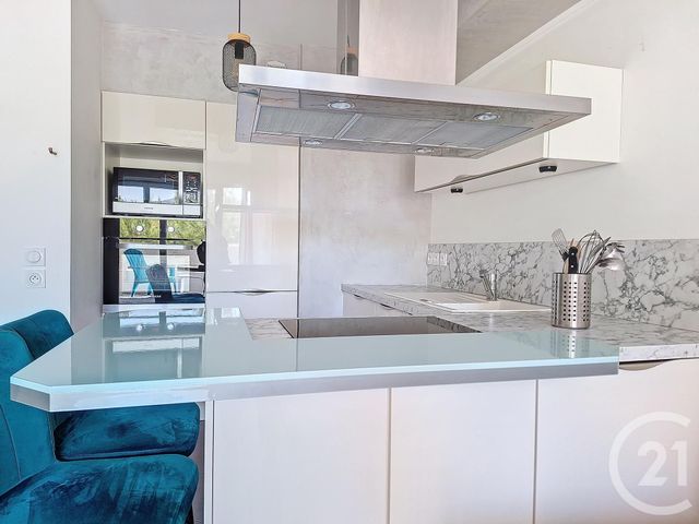 Appartement T2 à louer - 2 pièces - 39.2 m2 - MARSEILLE - 13009 - PROVENCE-ALPES-COTE-D-AZUR - Century 21 Can Transactions