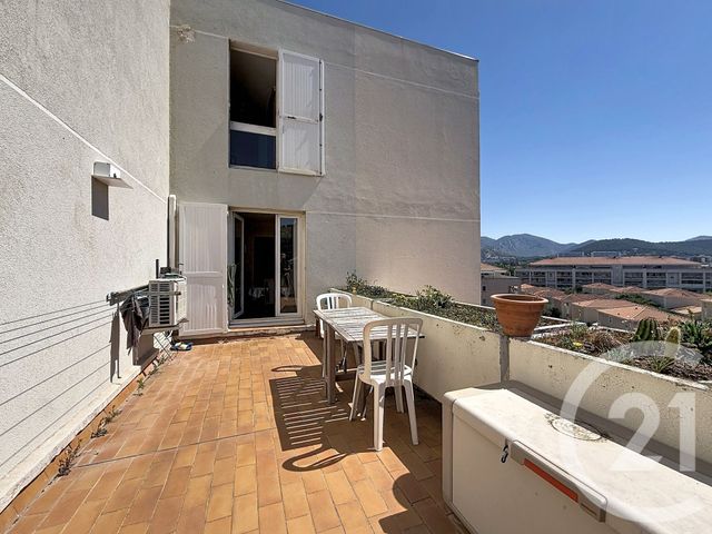 Appartement F4 à vendre - 4 pièces - 68.2 m2 - MARSEILLE - 13009 - PROVENCE-ALPES-COTE-D-AZUR - Century 21 Can Transactions