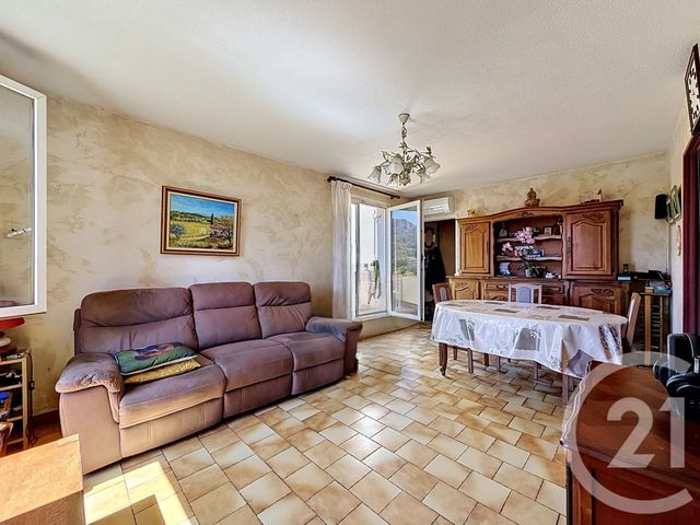 Appartement F4 à vendre - 4 pièces - 68.2 m2 - MARSEILLE - 13009 - PROVENCE-ALPES-COTE-D-AZUR - Century 21 Can Transactions